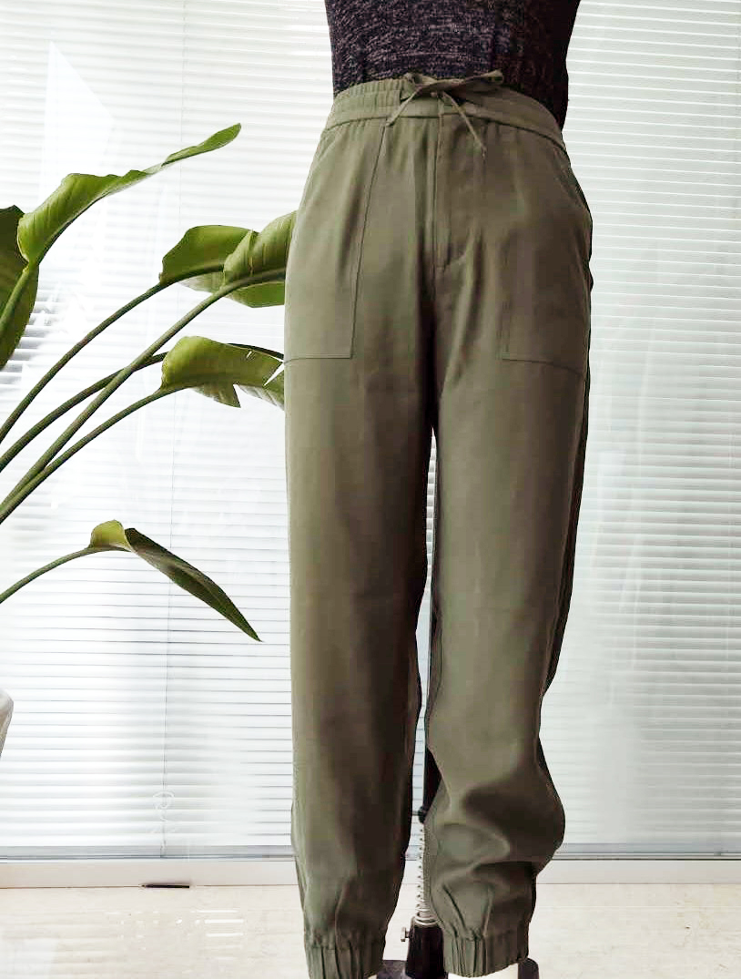 ladies' pants 20.jpg