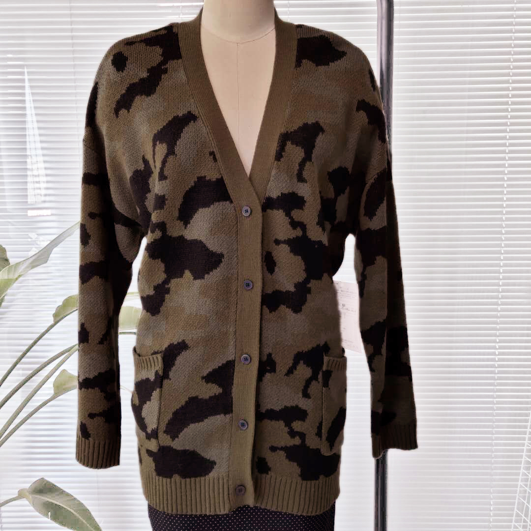 ladies' sweaters 04.jpg